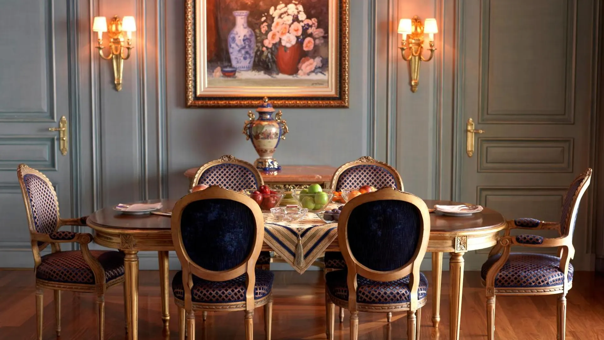 Le Royal Hotel - Beirut Resort