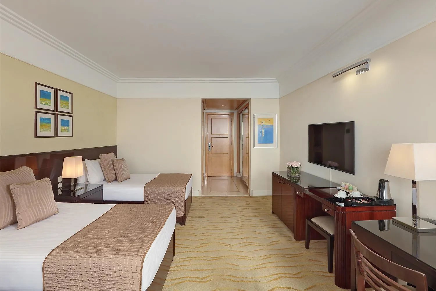 ***** Resort Le Royal Hotel - Beirut Lebanon