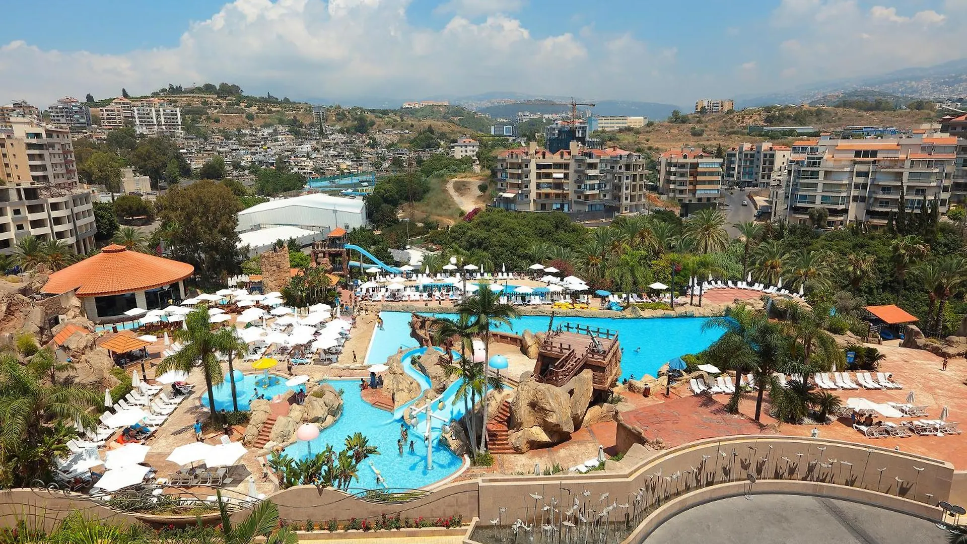 Resort Le Royal Hotel - Beirut