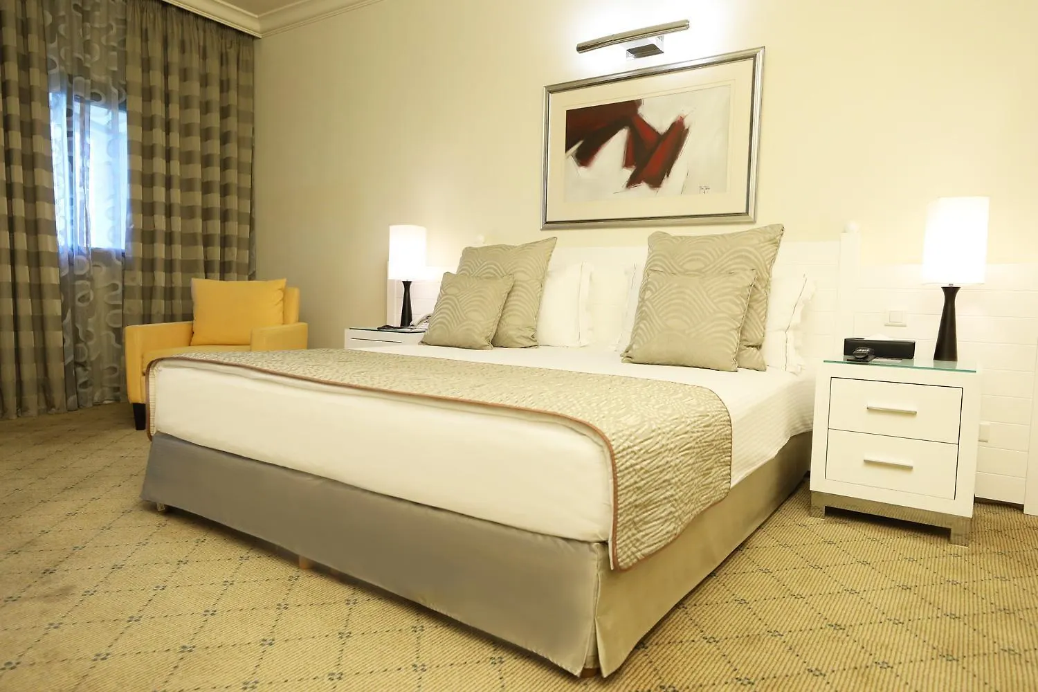 Resort Le Royal Hotel - Beirut